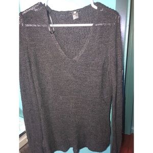 knitted shirt